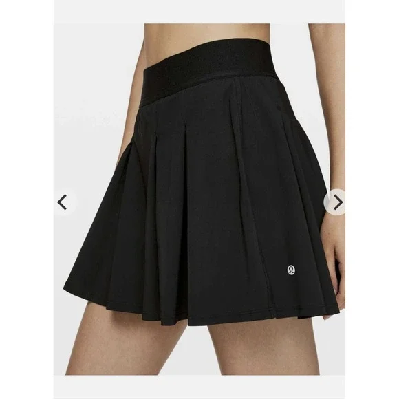 Lululemon Women's Skort Black Pleated‎ Run Tennis Golf Sz 8 Gym Training Pockets